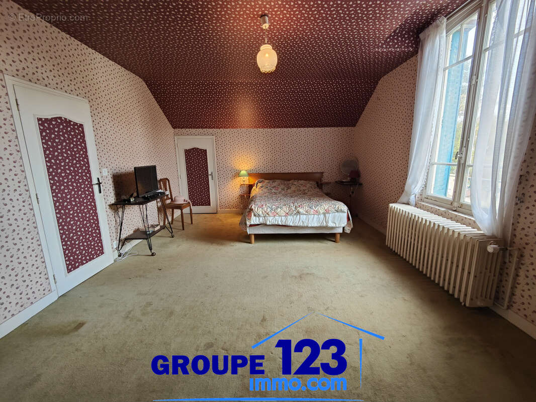 Maison à JOIGNY