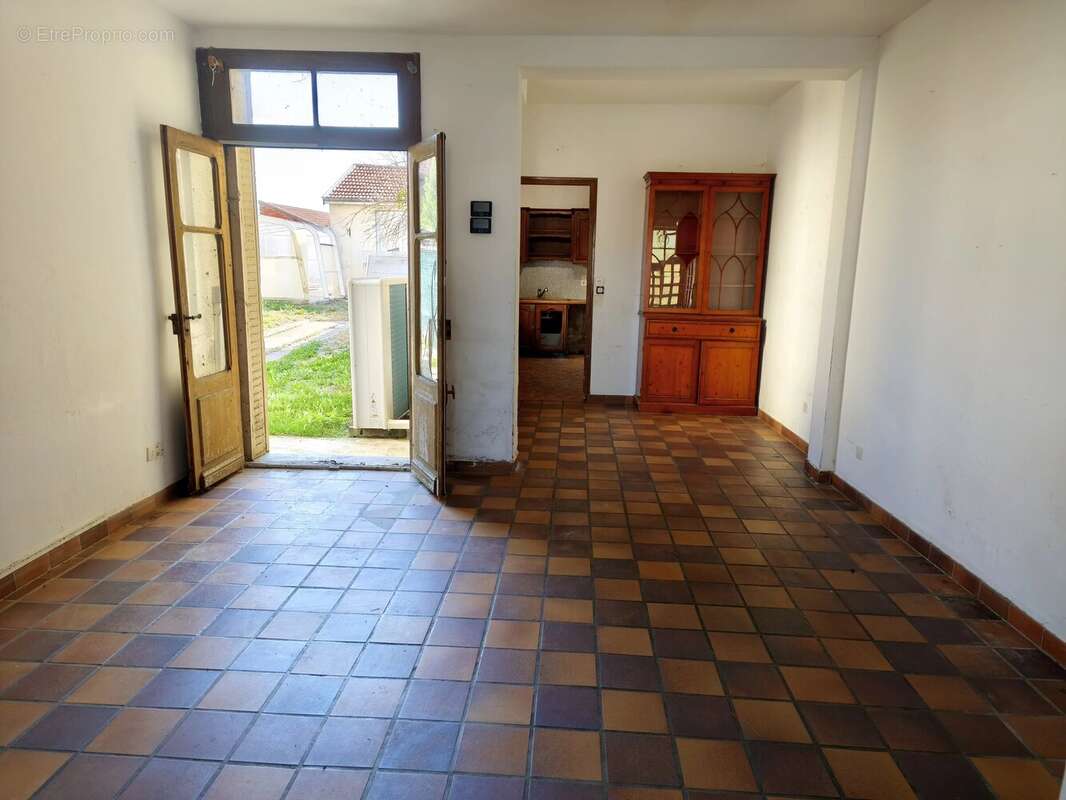 Maison à SERMAIZE-LES-BAINS