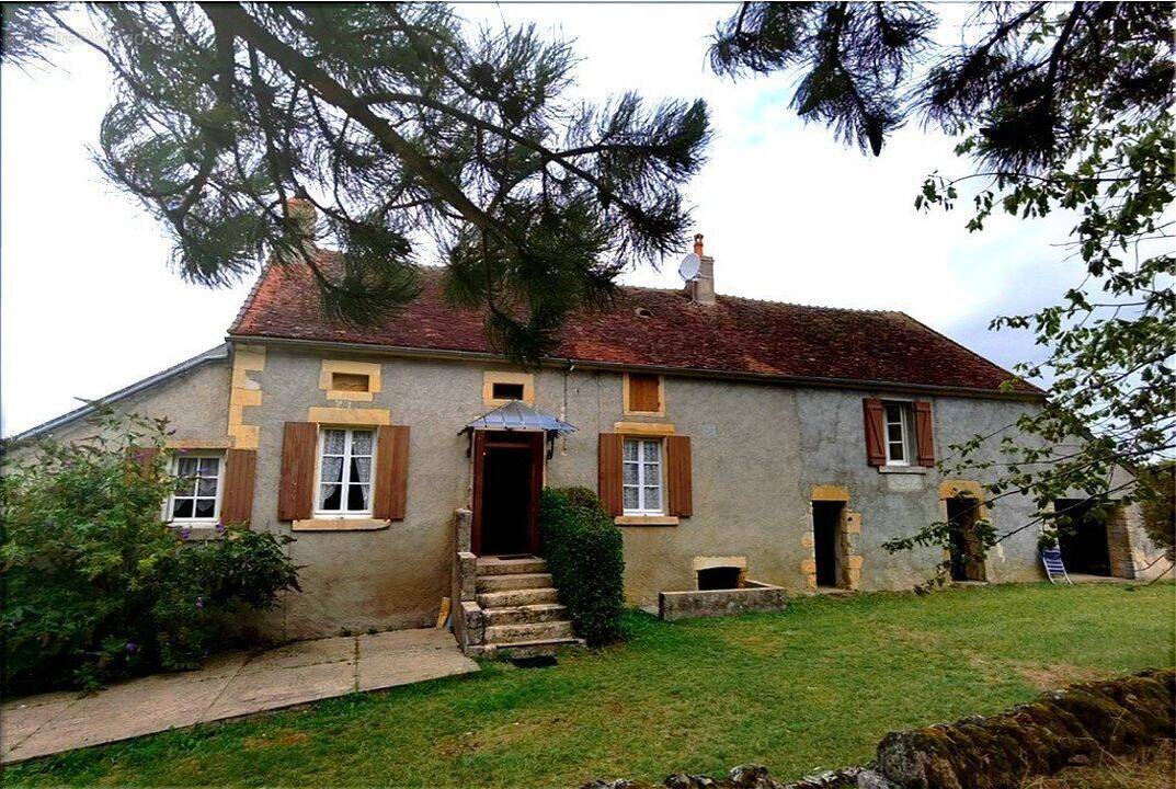 Maison à BRINON-SUR-BEUVRON