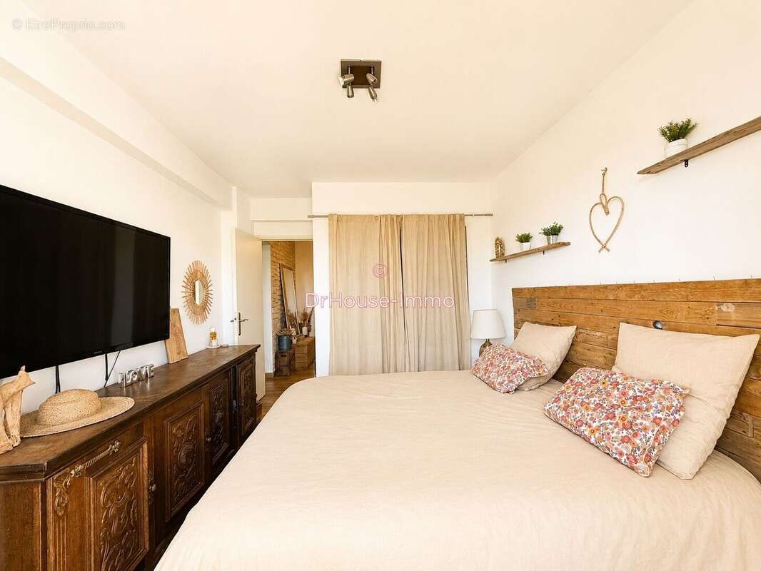 Appartement 75 m² à Cagnes-Sur-Mer  - photo 16