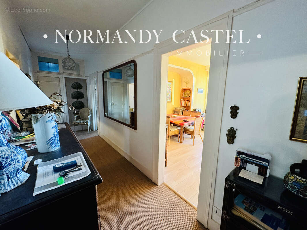 Appartement à TROUVILLE-SUR-MER