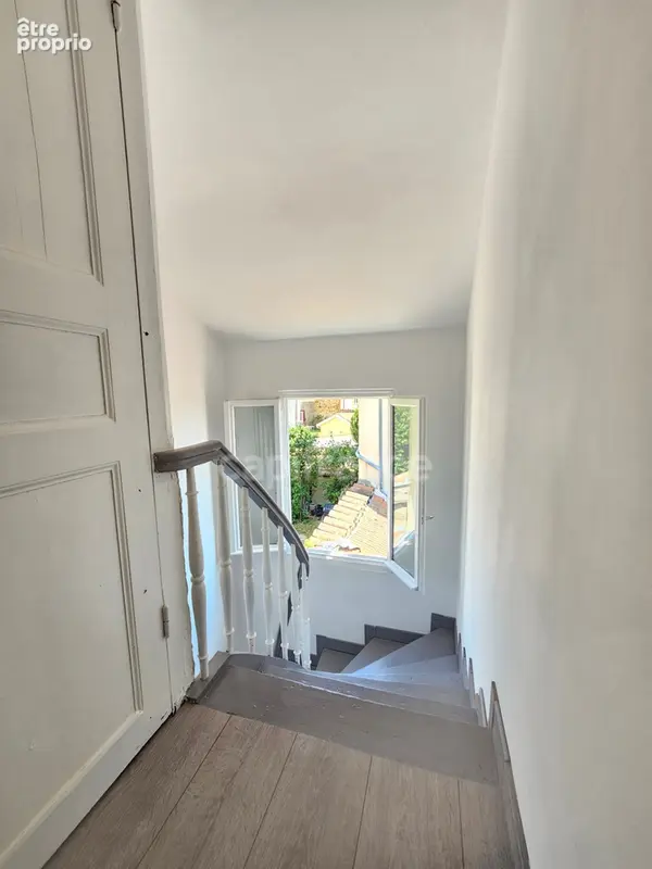 Maison à vendre 5 pièces 109 m² 4 chambres PANISSIERES (42) - photo 7