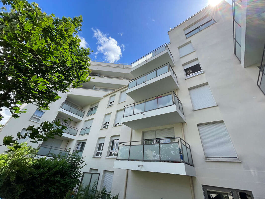 Appartement à LIVRY-GARGAN