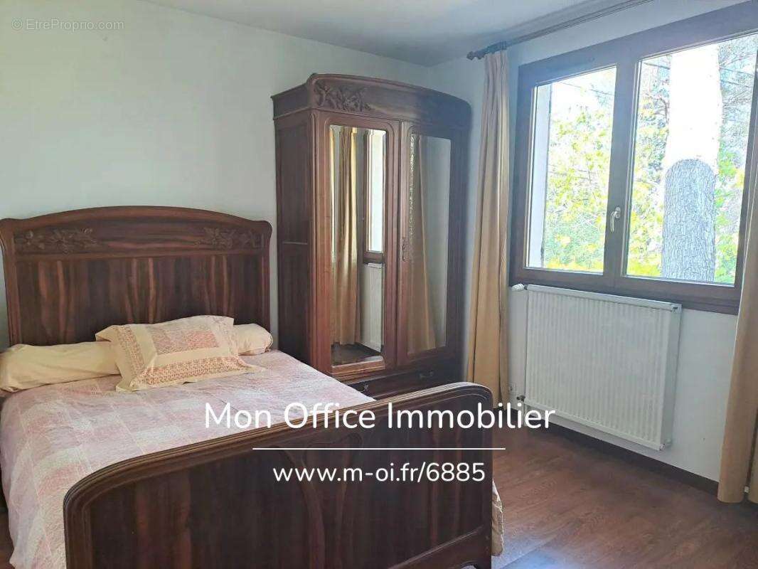 Référence : 6885-VCL - Maison dans résidence avec gardien - au coeur d'une pinède - 4 chambres 1 bureau - BOUC BEL AIR - photo 23