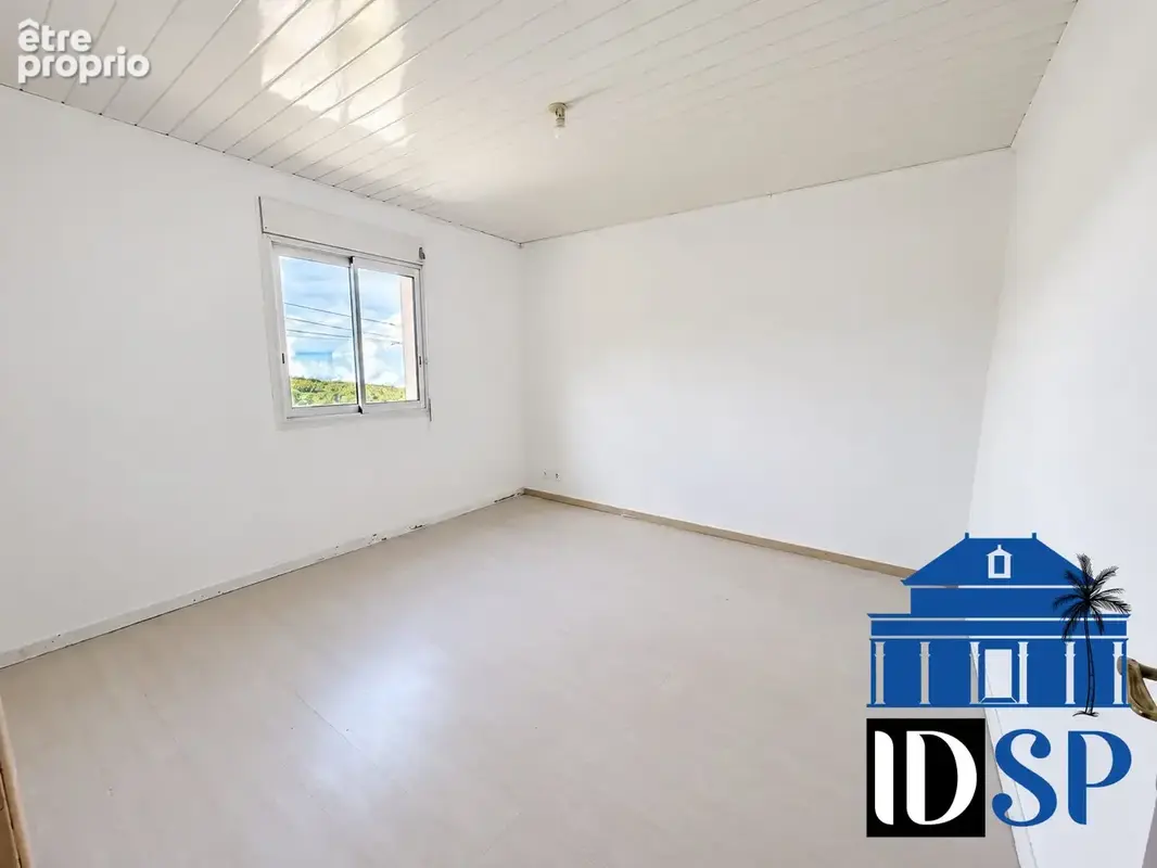 Maison 5 pièces 128 m² à vendre à Saint-Pierre (97418) - photo 8