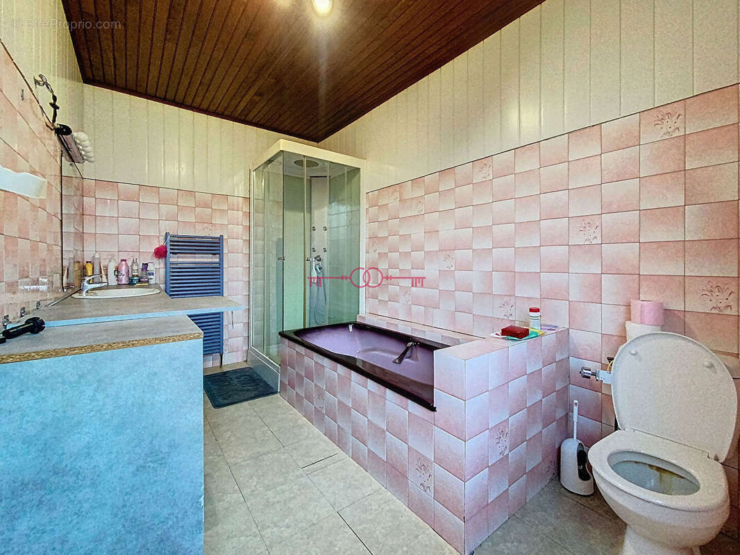 Maison à SAINTE-MENEHOULD