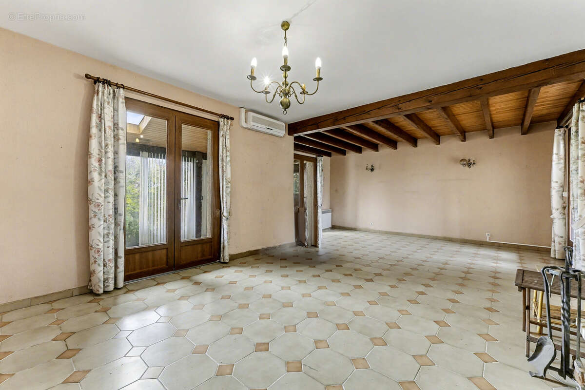 Maison à CASTANET-TOLOSAN