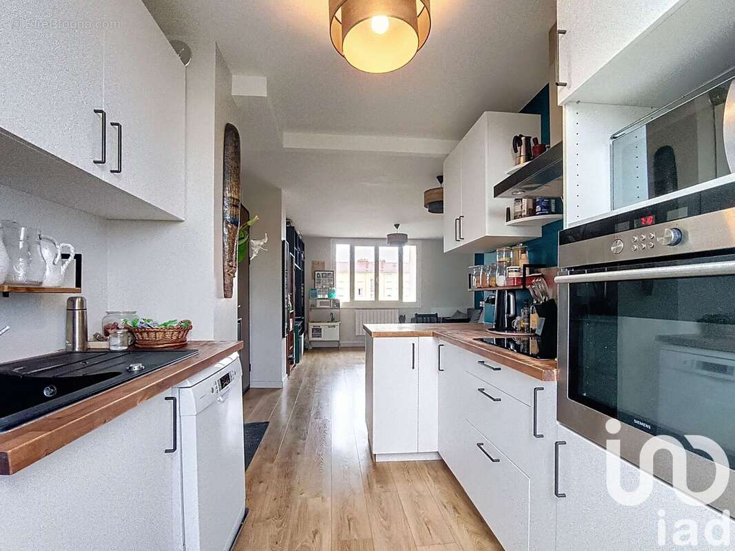 Photo 5 - Appartement à VENISSIEUX