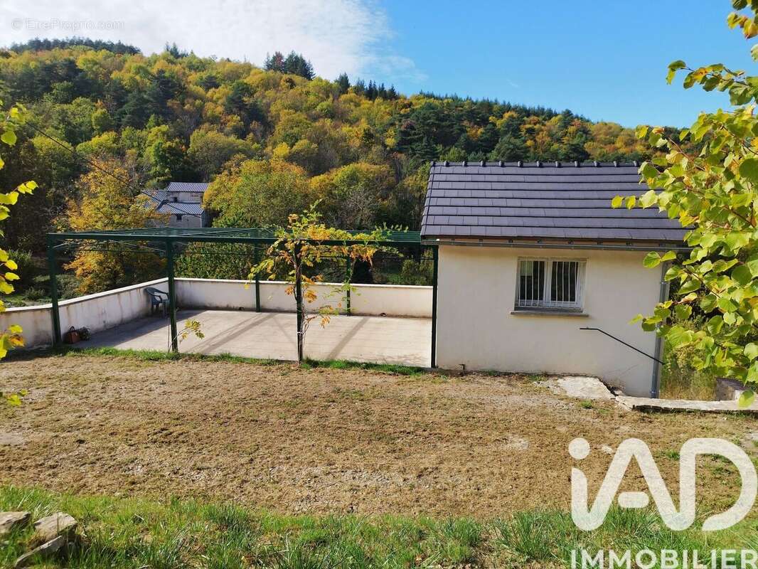 Photo 3 - Maison à SAINT-JEAN-DU-BRUEL