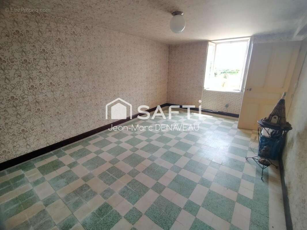 Photo 8 - Maison à BENAIS