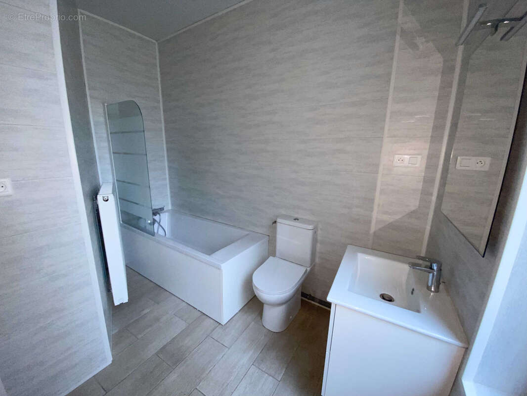 Maison à RECQUIGNIES