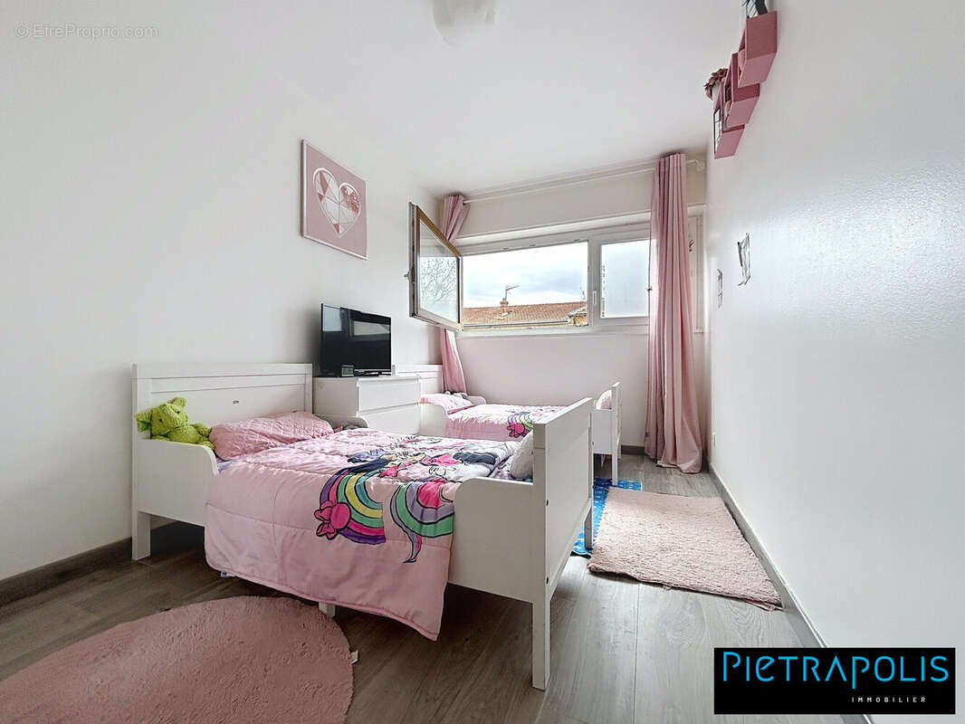 Appartement à VENISSIEUX