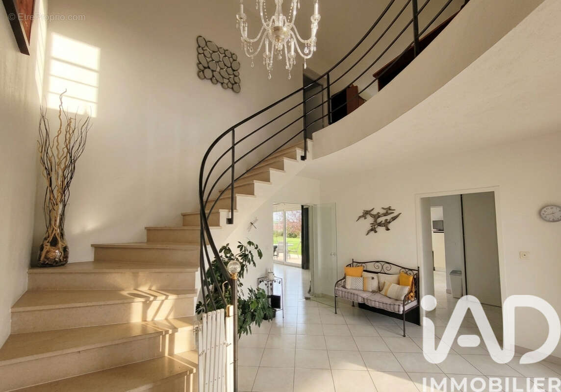 Photo 5 - Maison à POILLY-LEZ-GIEN