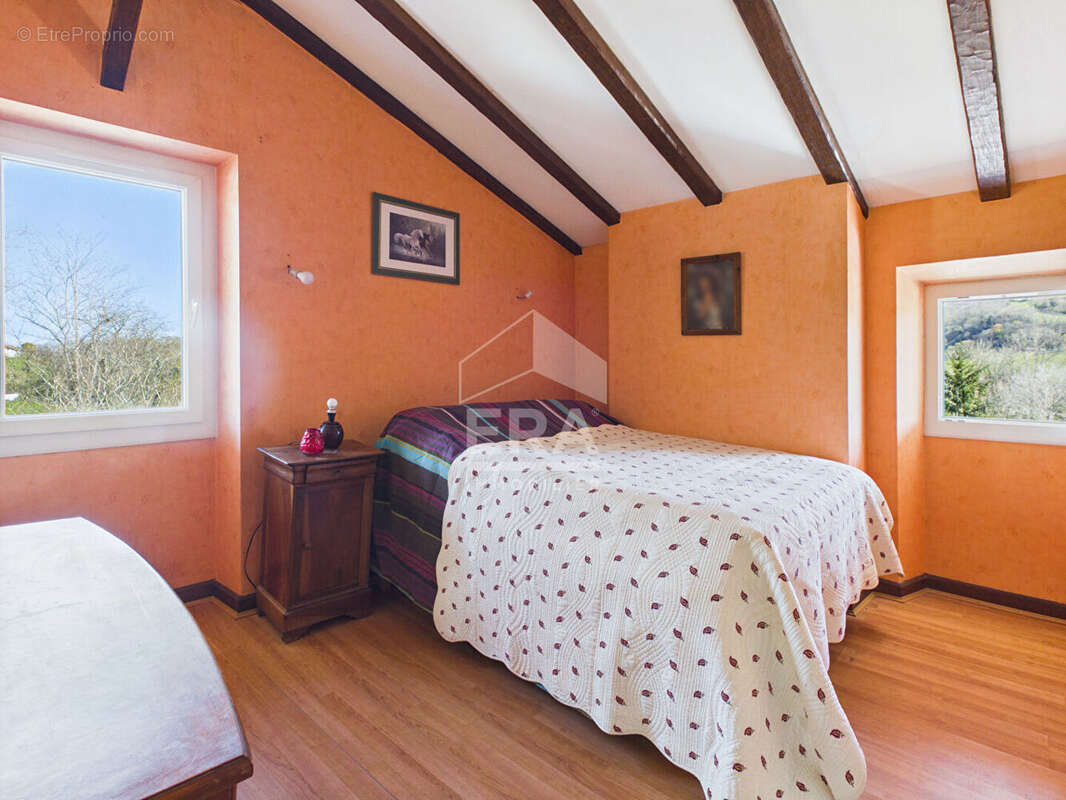 Maison à HASPARREN