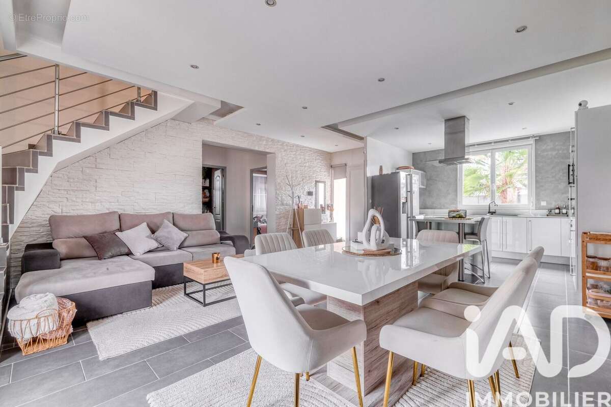 Photo 6 - Maison à MITRY-MORY