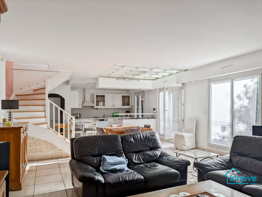 Appartement à CHAMPS-SUR-MARNE