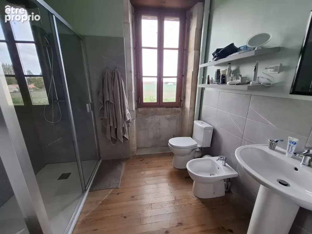 Maison 4 chambres impeccablement entretenue avec vue imprenable sur la campagne - photo 9