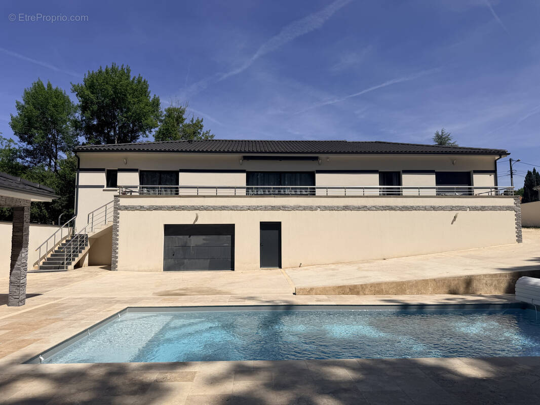 Maison à COULOUNIEIX-CHAMIERS