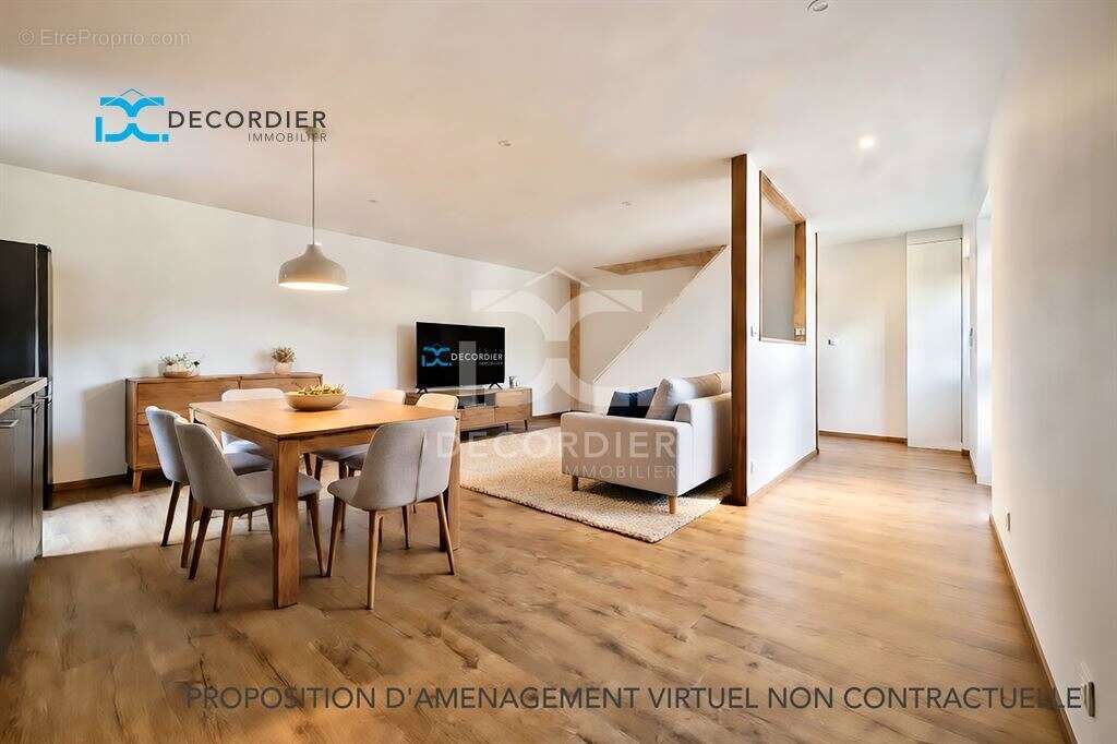 Maison à NEUVECELLE