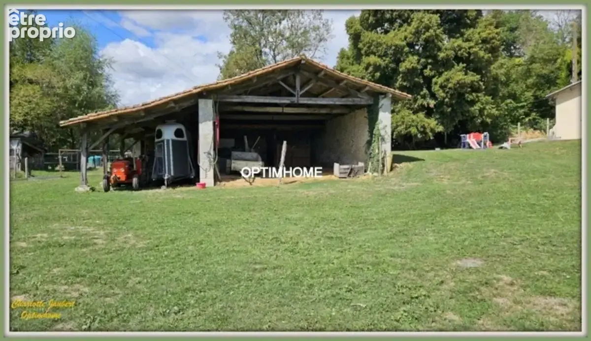 Ancien moulin rénové – 3,7 hectares au calme avec dépendances équestres - photo 25