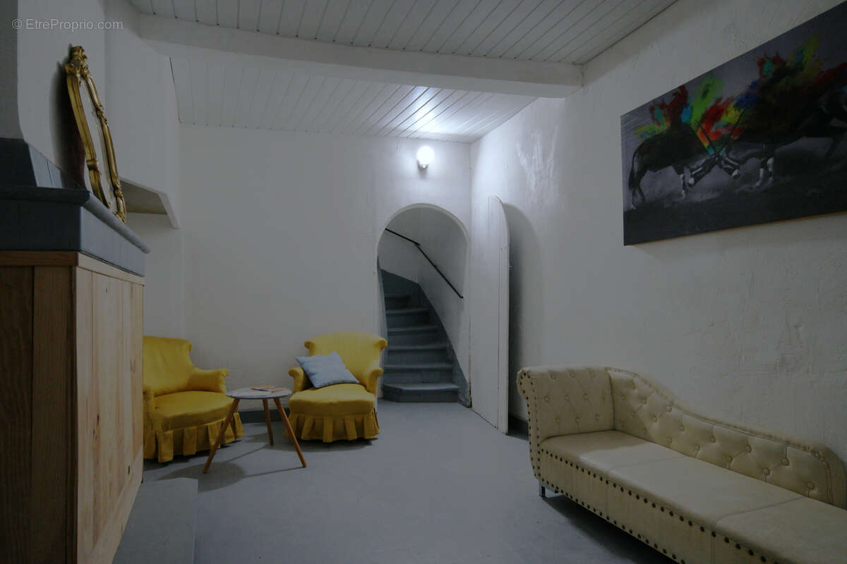 Maison à LEZIGNAN-CORBIERES