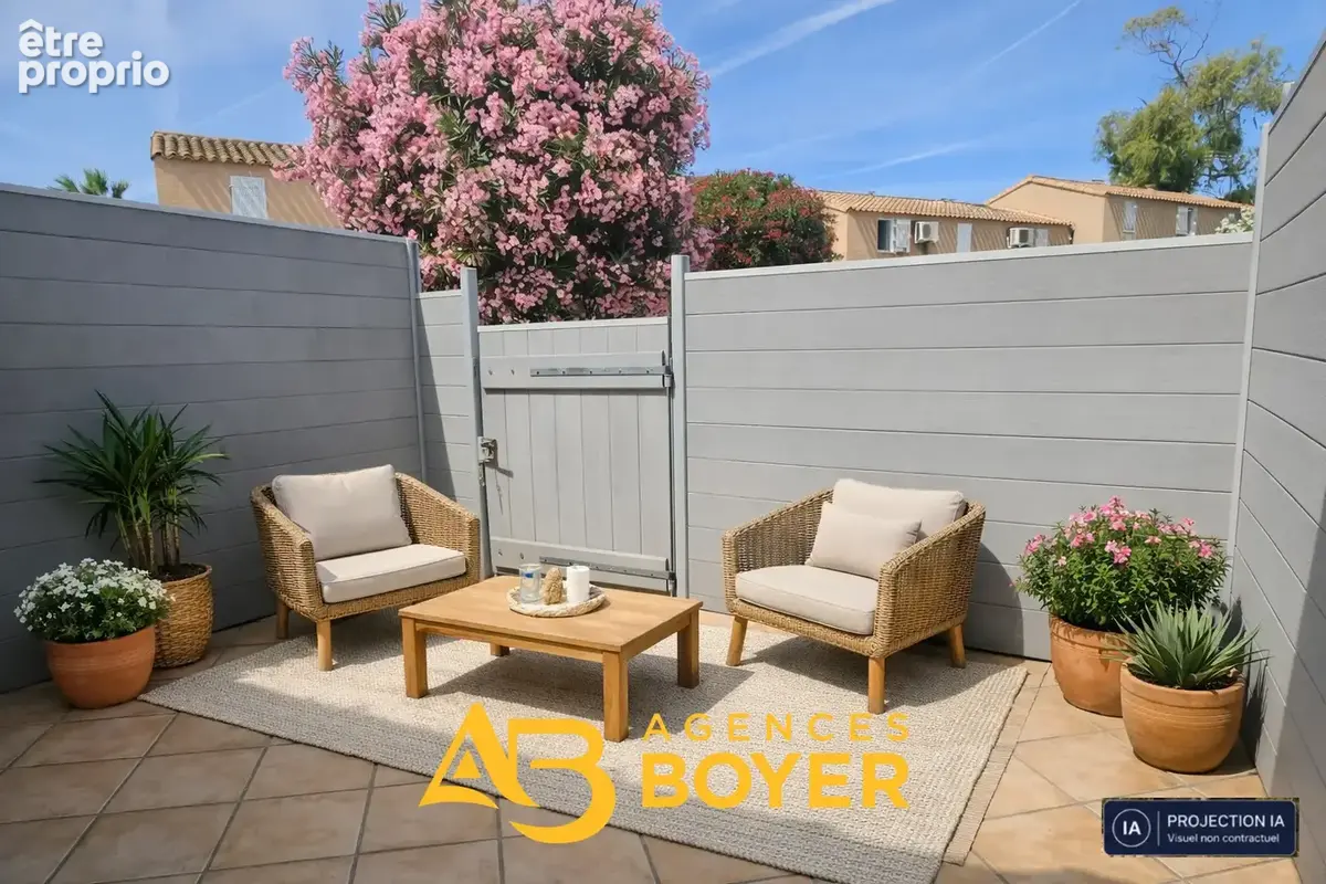 Appartement à SANARY-SUR-MER