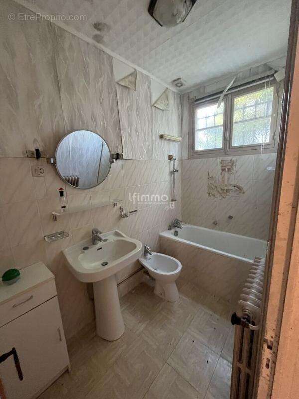 Maison à MONTPON-MENESTEROL