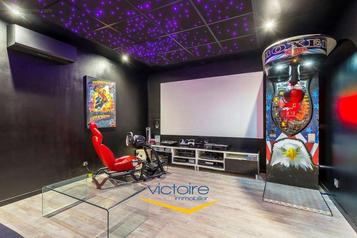 Maison à SAINT-CYR-AU-MONT-D&#039;OR