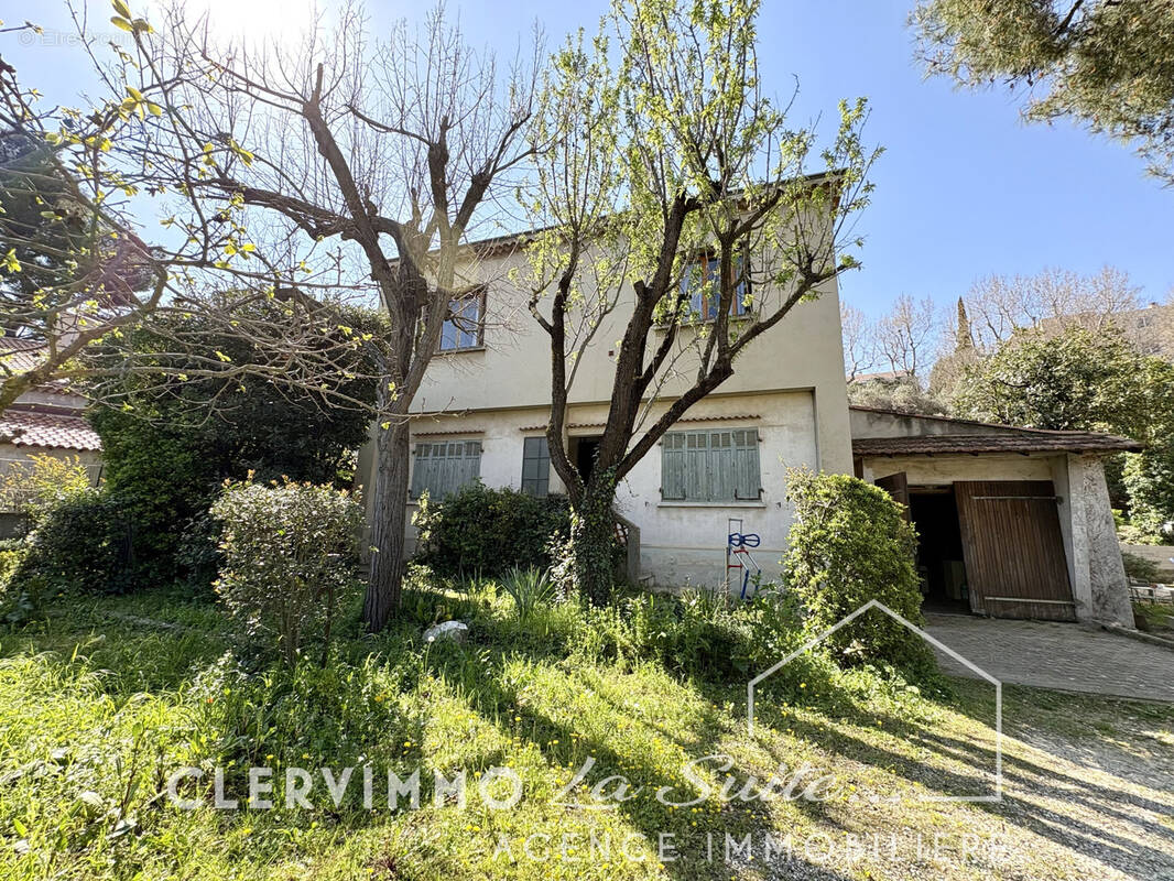 Maison à MARSEILLE-11E