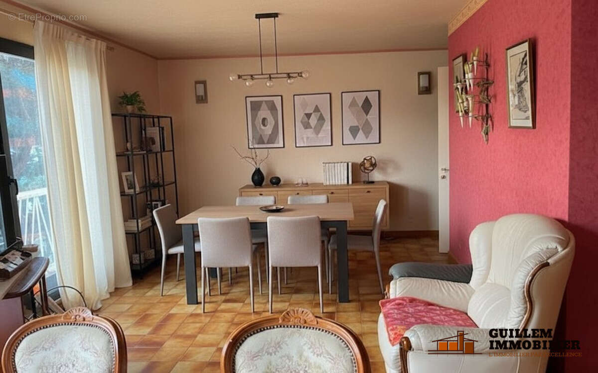 Maison à GRANS