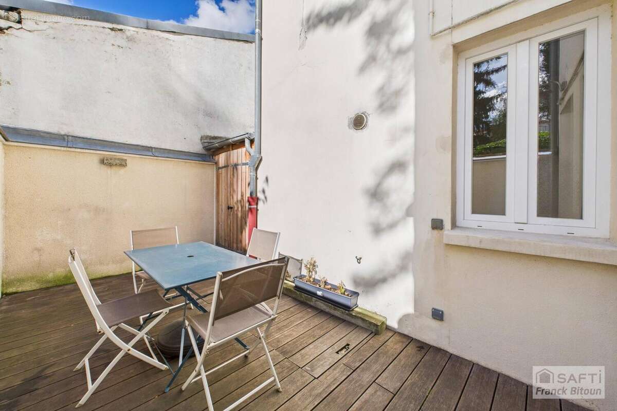 Photo 4 - Maison à COURBEVOIE