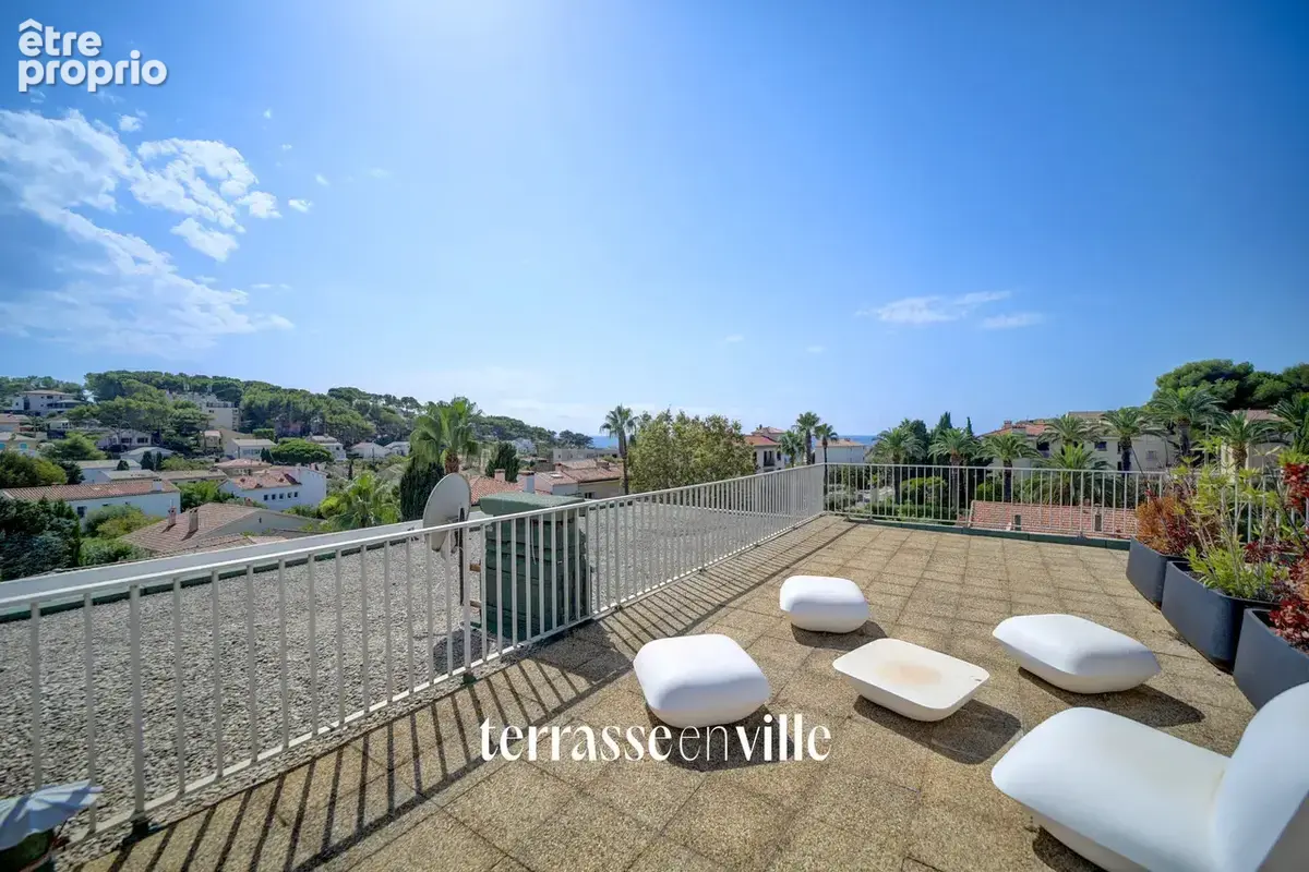 Photo Appartement à Sanary-Sur-Mer au prix de 890 000€