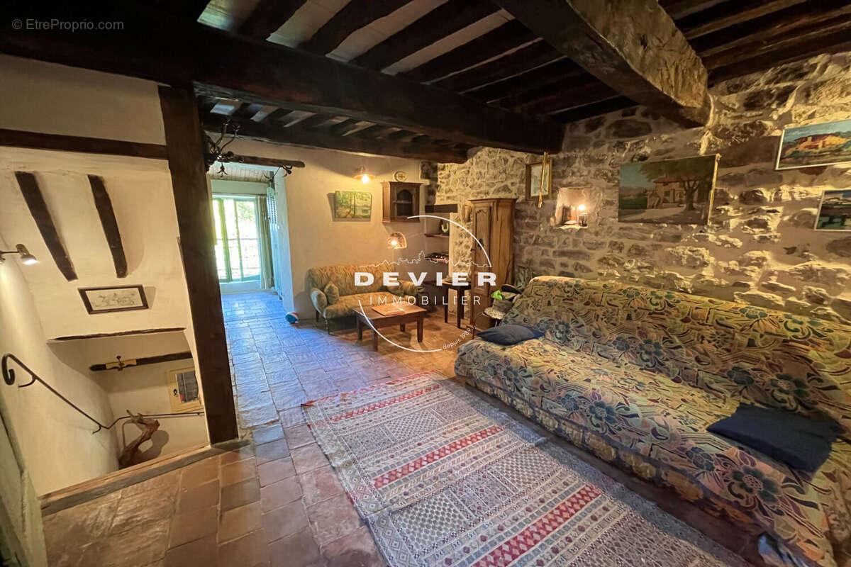 Maison à DURFORT-ET-SAINT-MARTIN-DE-SOSSENAC