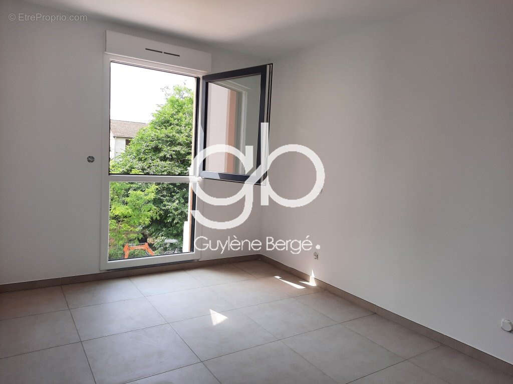 Appartement à LUNEL