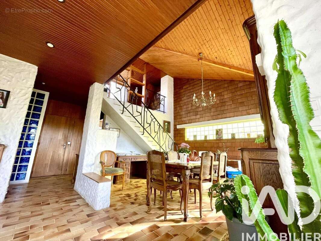 Photo 4 - Maison à OISSEL