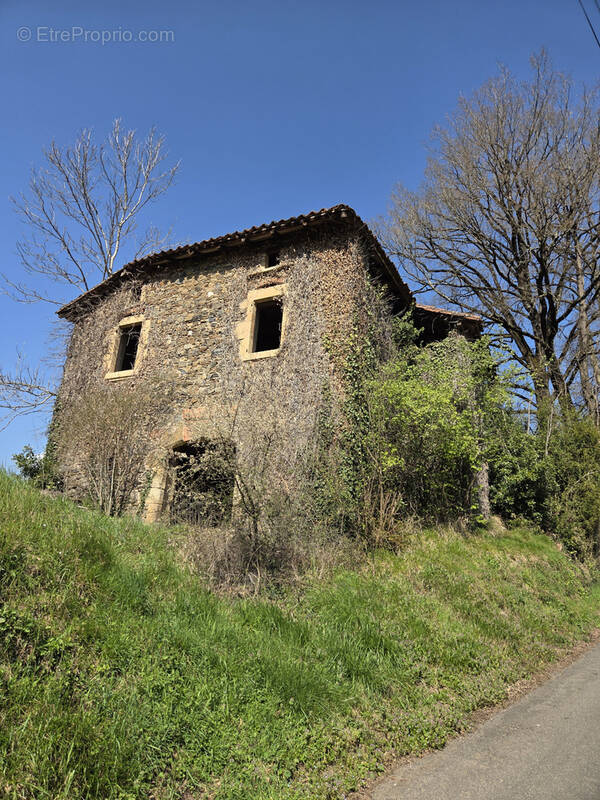 Maison à CUZAC