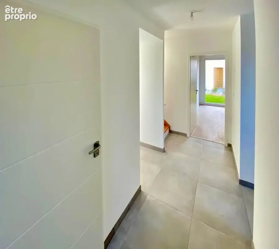 400 m de l'eau - Maison neuve achevée 126 m² habitables 2 suites - garage - jardin clos - photo 10