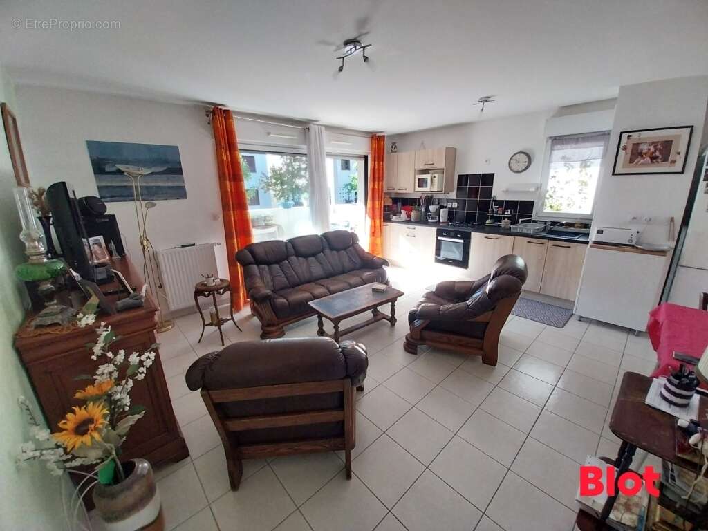 Appartement à SAINT-JACQUES-DE-LA-LANDE