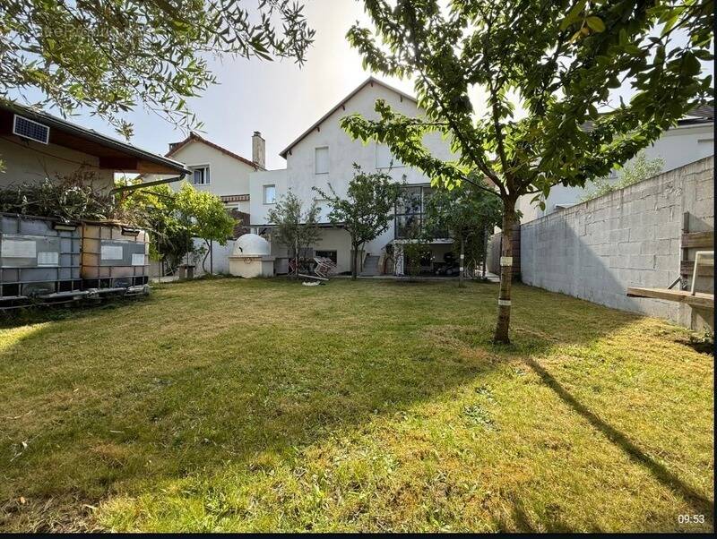 Maison à VILLEMOMBLE