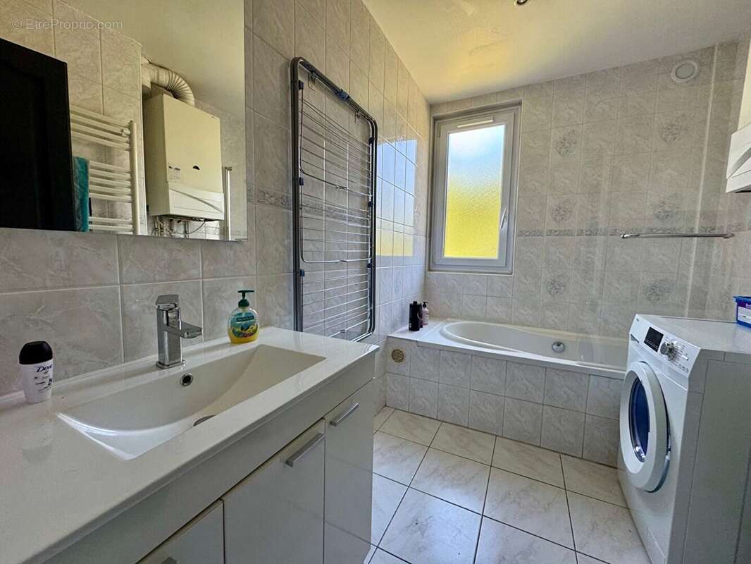 Appartement à VILLENEUVE-SAINT-GEORGES