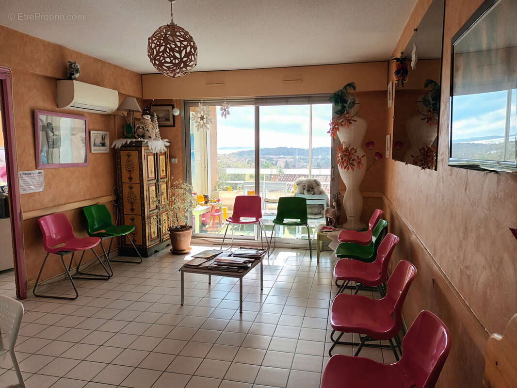 Appartement à BORMES-LES-MIMOSAS