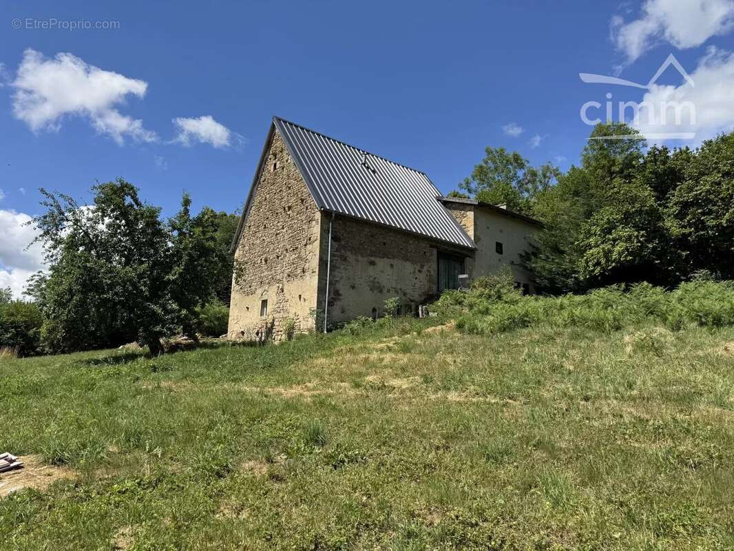 Ancienne chaumière avec dépendance - photo 47