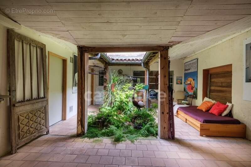 Maison à QUINSAC
