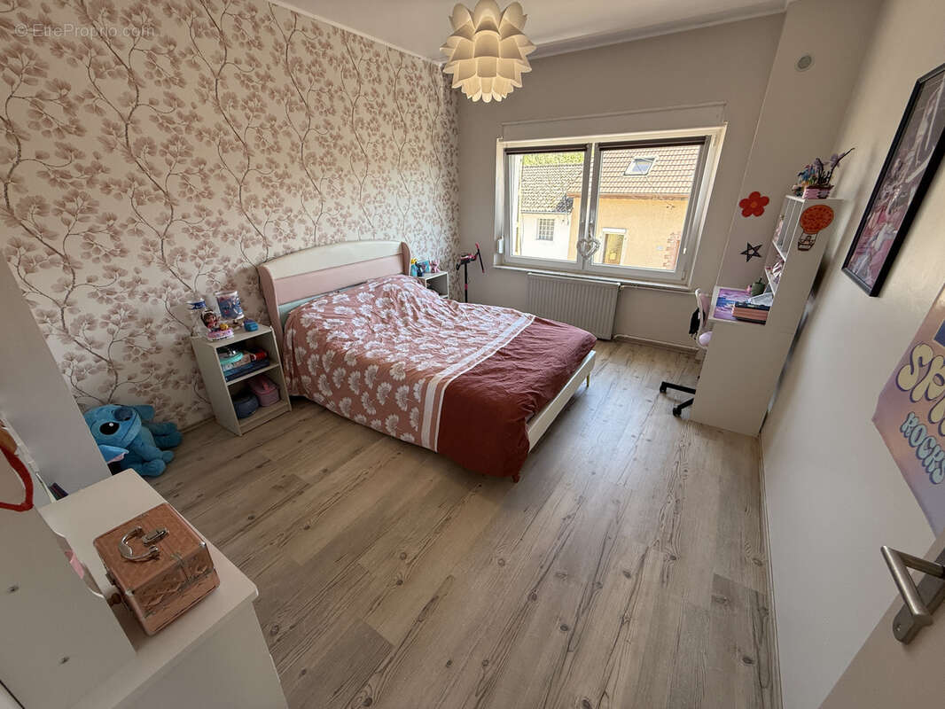 Maison 6 pieces de 121 m2 avec 4 chambres - photo 10