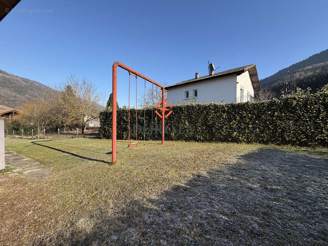 Appartement à SAINT-PIERRE-D'ALLEVARD