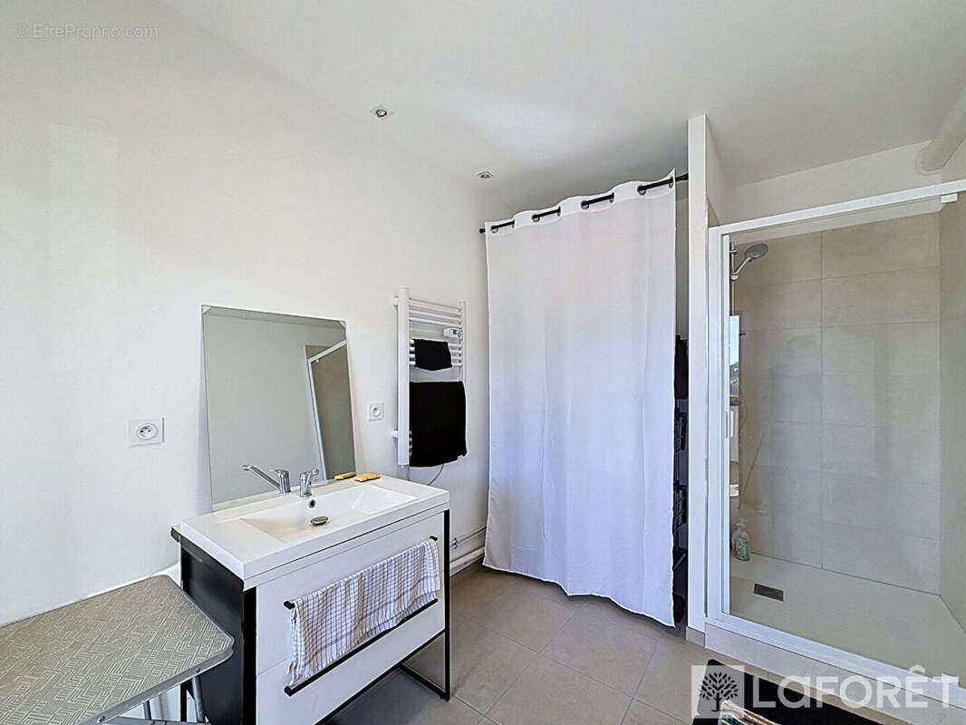Maison Allegre 4 pièce(s) 172 m2 - photo 11