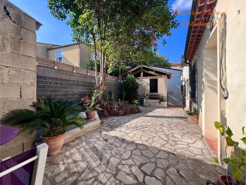 Maison à PUISSALICON