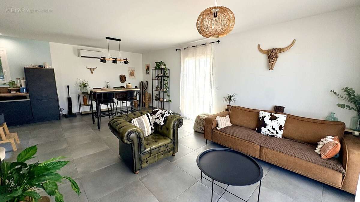 Villa récente avec 4 chambres à Bédarrides - photo 6
