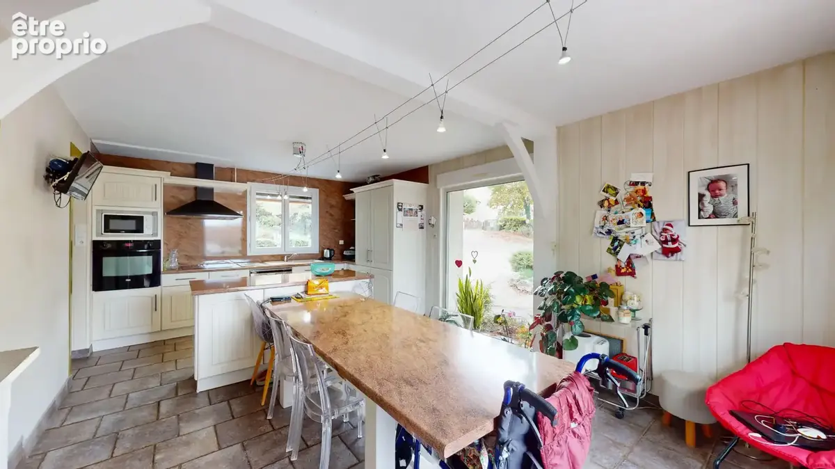 Maison 7 pièces 136 m² à vendre à Larnod (25720) - photo 6