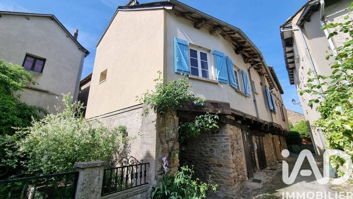 Photo 1 - Maison à SAUVETERRE-DE-ROUERGUE